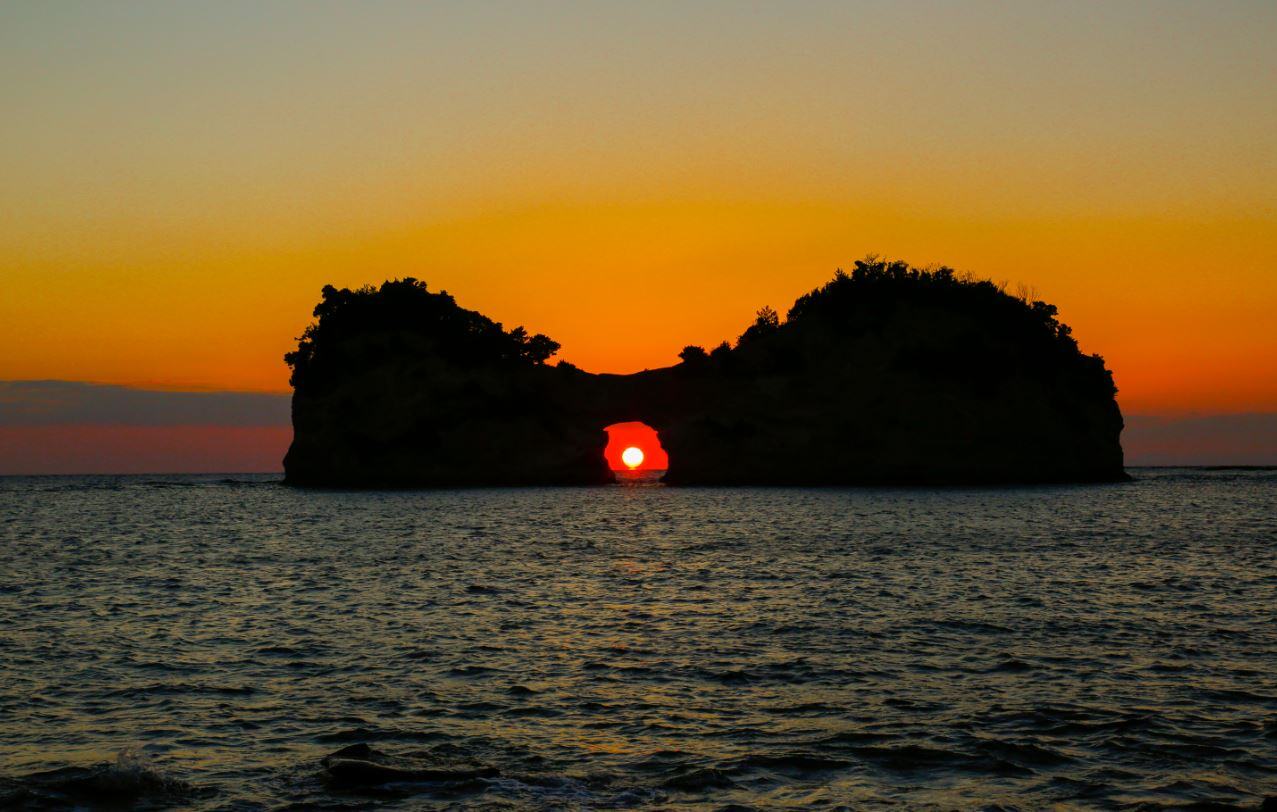南紀白浜 円月島_イメージ写真 南紀白浜 円月島_イメージ写真