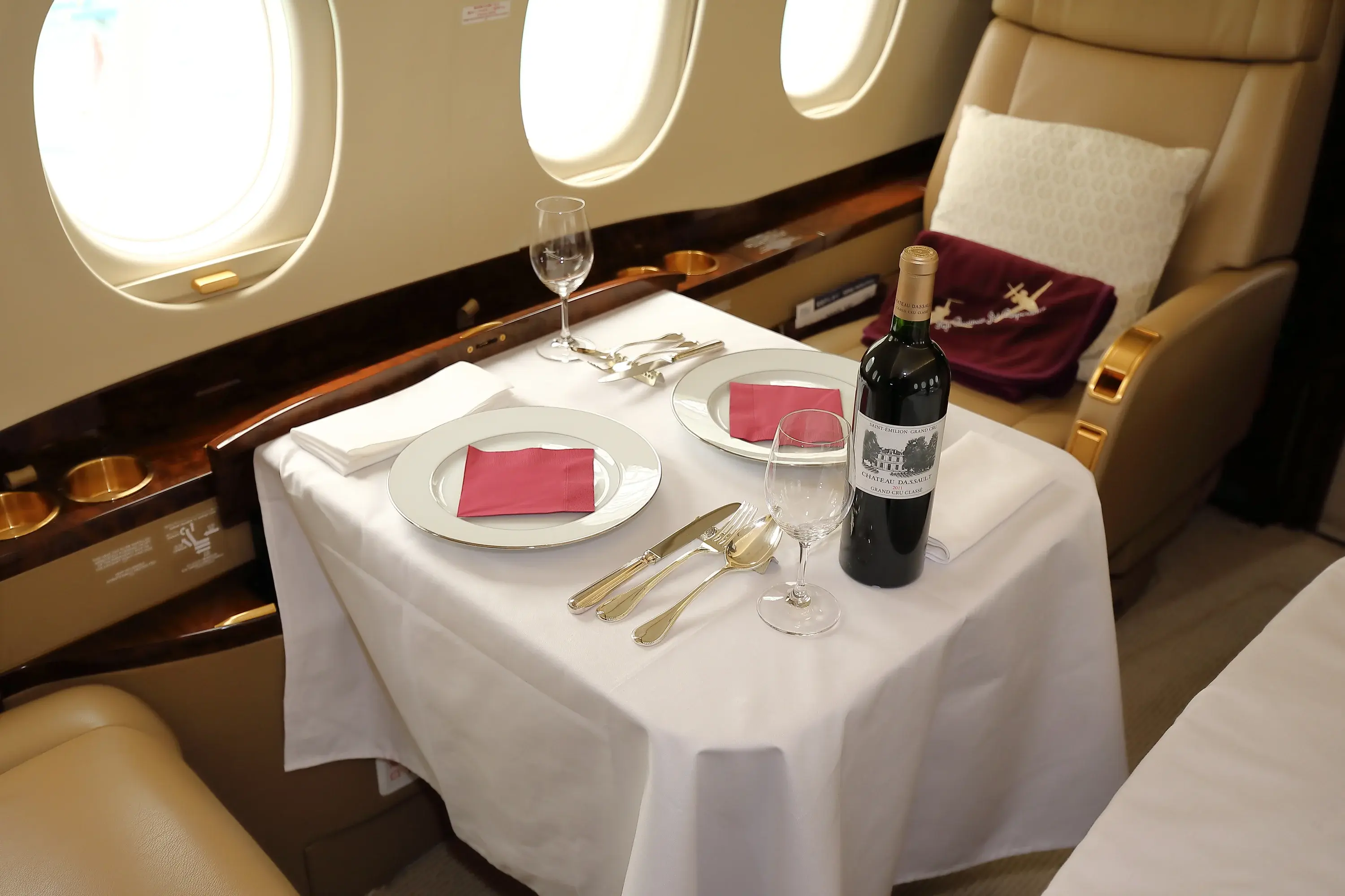 Falcon 2000LXS Gallery 3