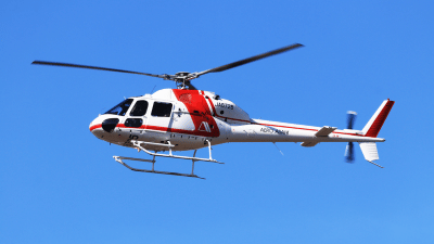 AS355 双発ヘリコプター 外観（東京ヘリポート発着）