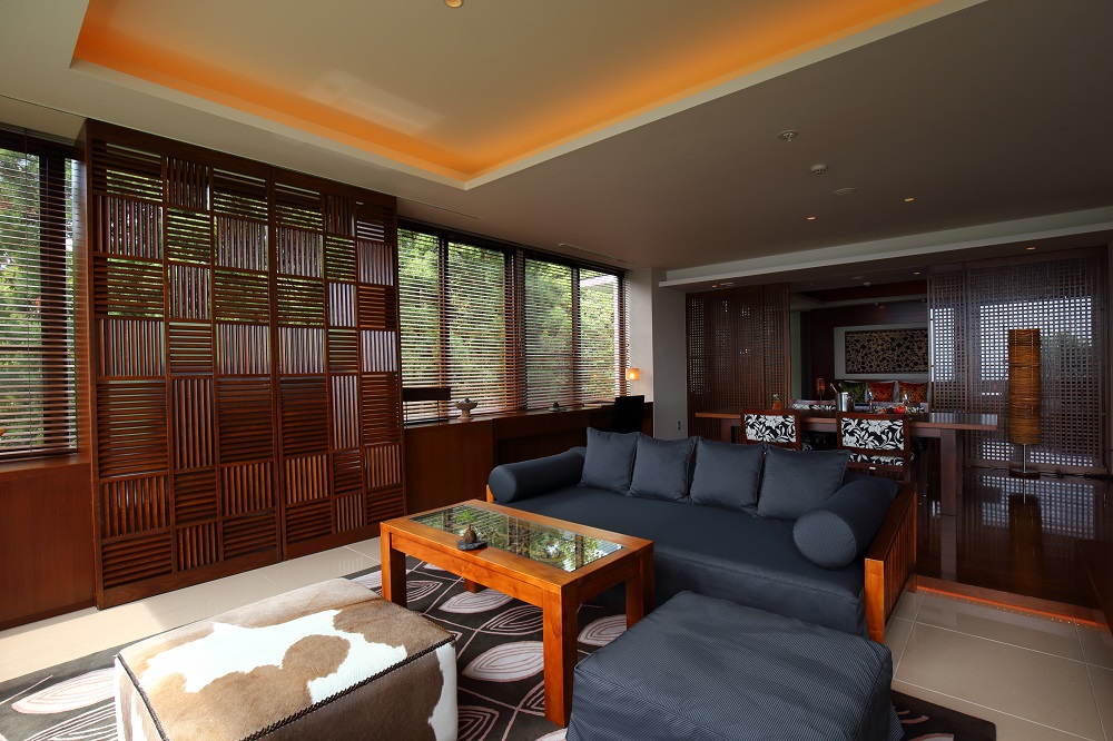 sankara suite2_small sankara suite2_small